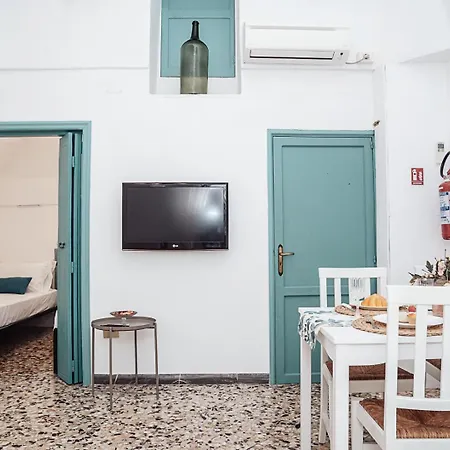 Holiday home Dimora Rosa Nel Cuore Del Centro Storico *